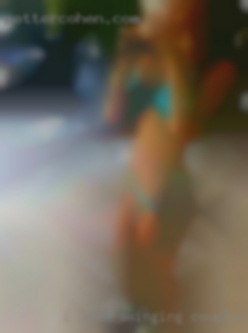 I love  fucking swinging couples on poppers.